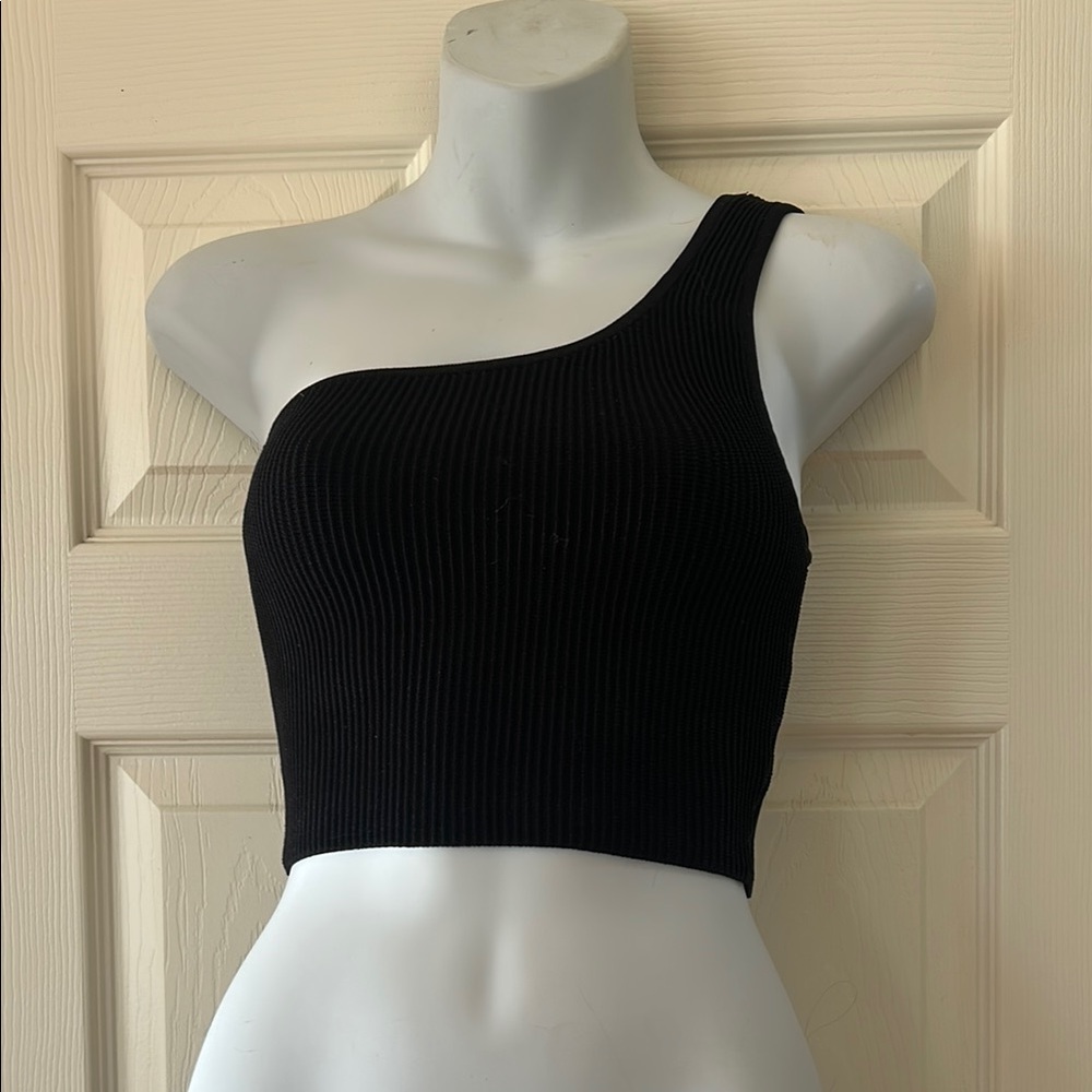 NWOT Babaton Tank